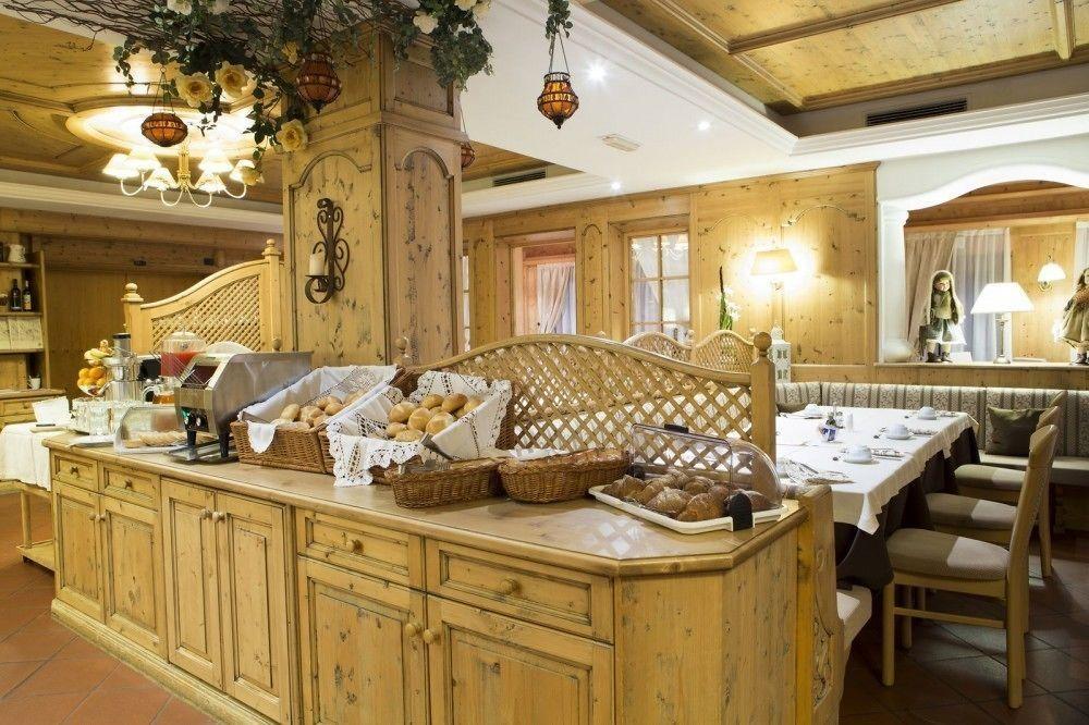 Sport Hotel Majare Pozza di Fassa Εξωτερικό φωτογραφία